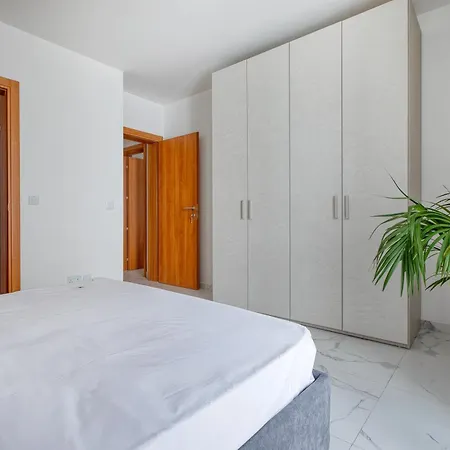 New! Sant Anna Residences, 4 By Sf Homes Διαμέρισμα *