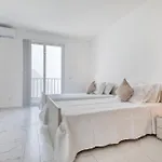 New! Sant Anna Residences, 4 By Sf Homes شقة