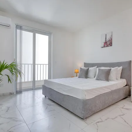 شقة New! Sant Anna Residences, 4 By Sf Homes *