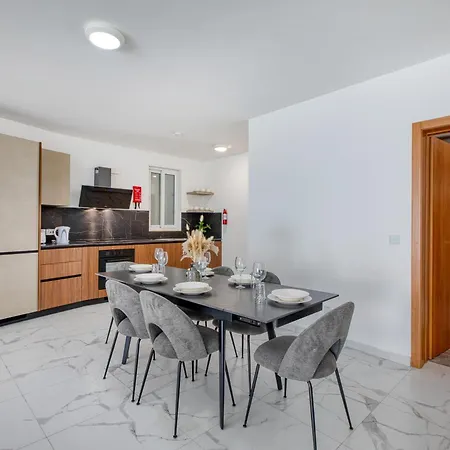 شقة New! Sant Anna Residences, 4 By Sf Homes *