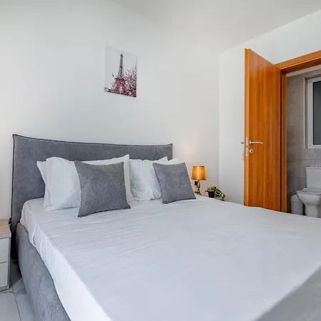 New! Sant Anna Residences, 4 By Sf Homes مارساسكالا