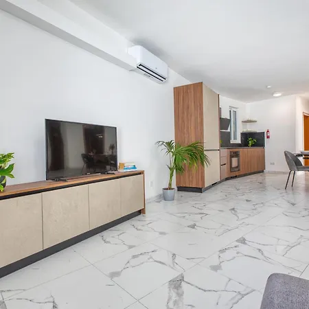 New! Sant Anna Residences, 4 By Sf Homes شقة *